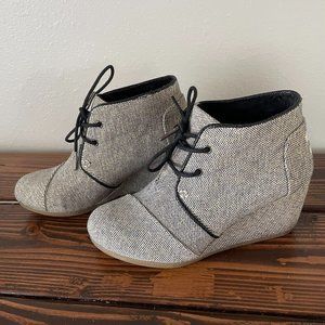 TOMS Wedge Booties, Tweed Gray and Black, Sz. 6.5